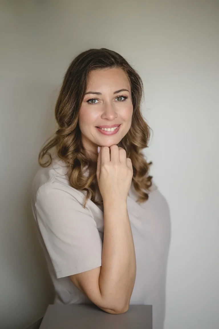 Anastasija Židkova - Gydytoja odontologė, estetinio plombavimo specialistė klinikoje Dentus